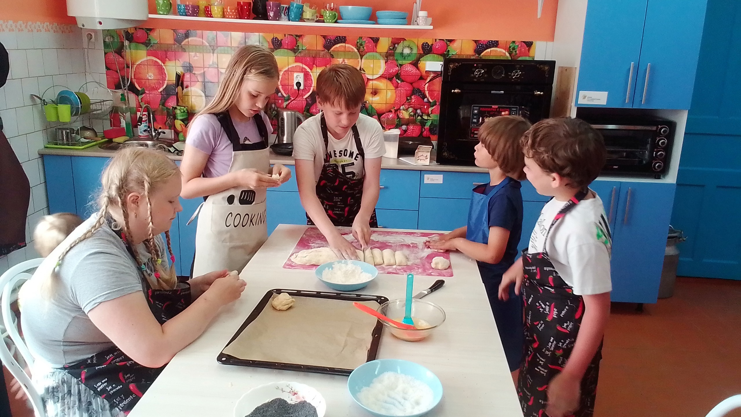 Провести каникулы с пользой – задача каждого родителя.