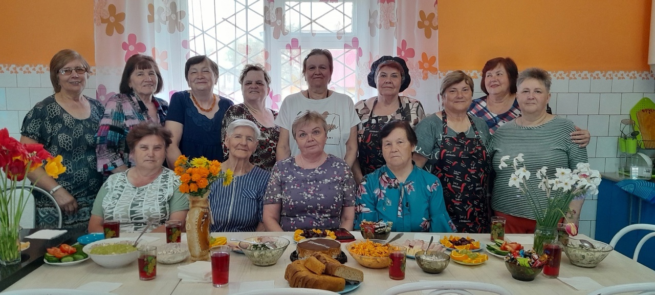 А у нас День именинника…