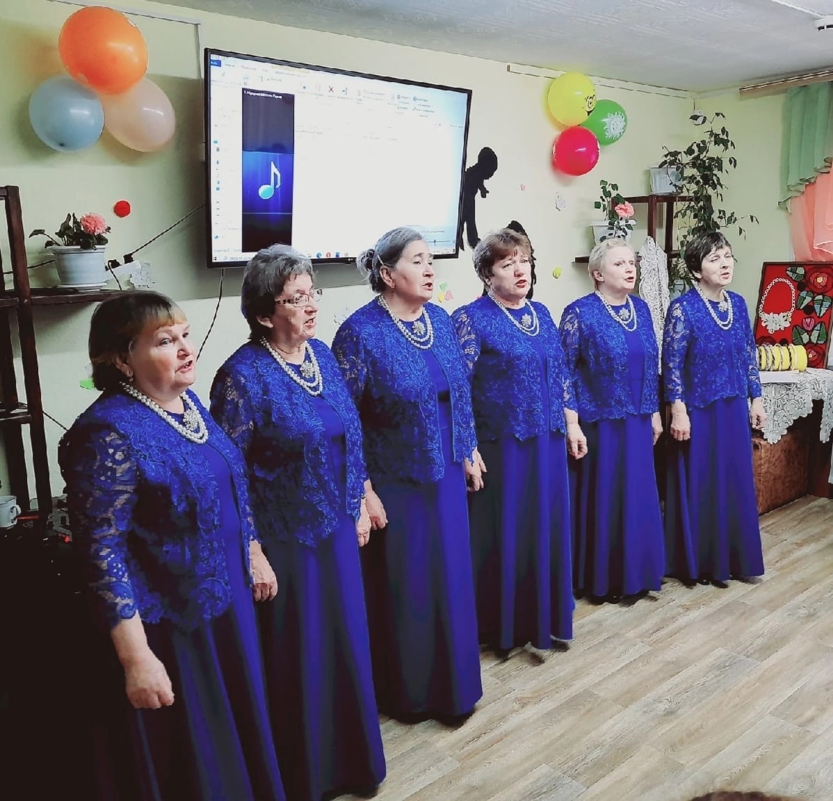 "Поговори со мною мама... "