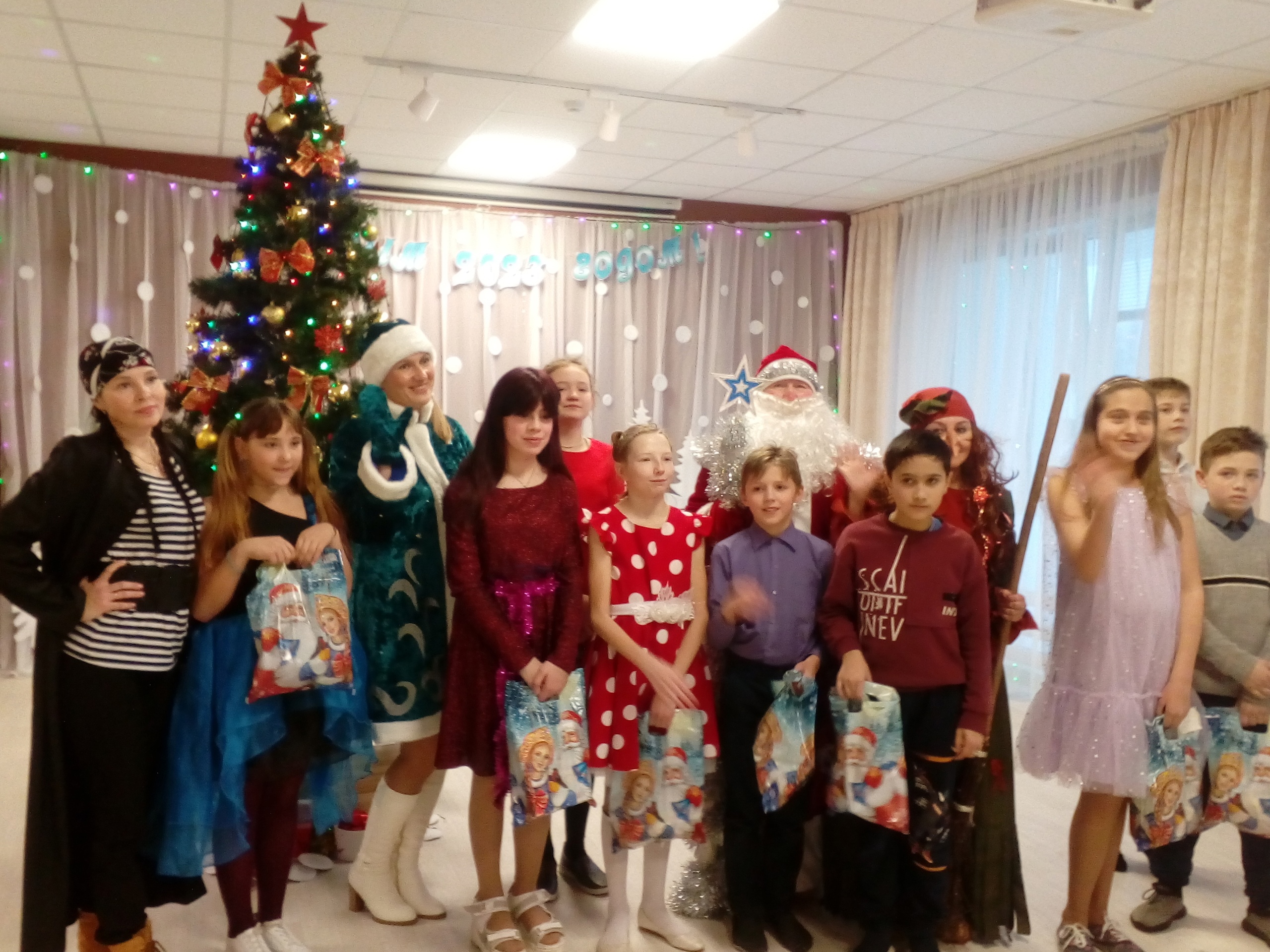 "ЧУДЕСА В БИБЛИОСКАЗОЧНОМ ЛЕСУ"