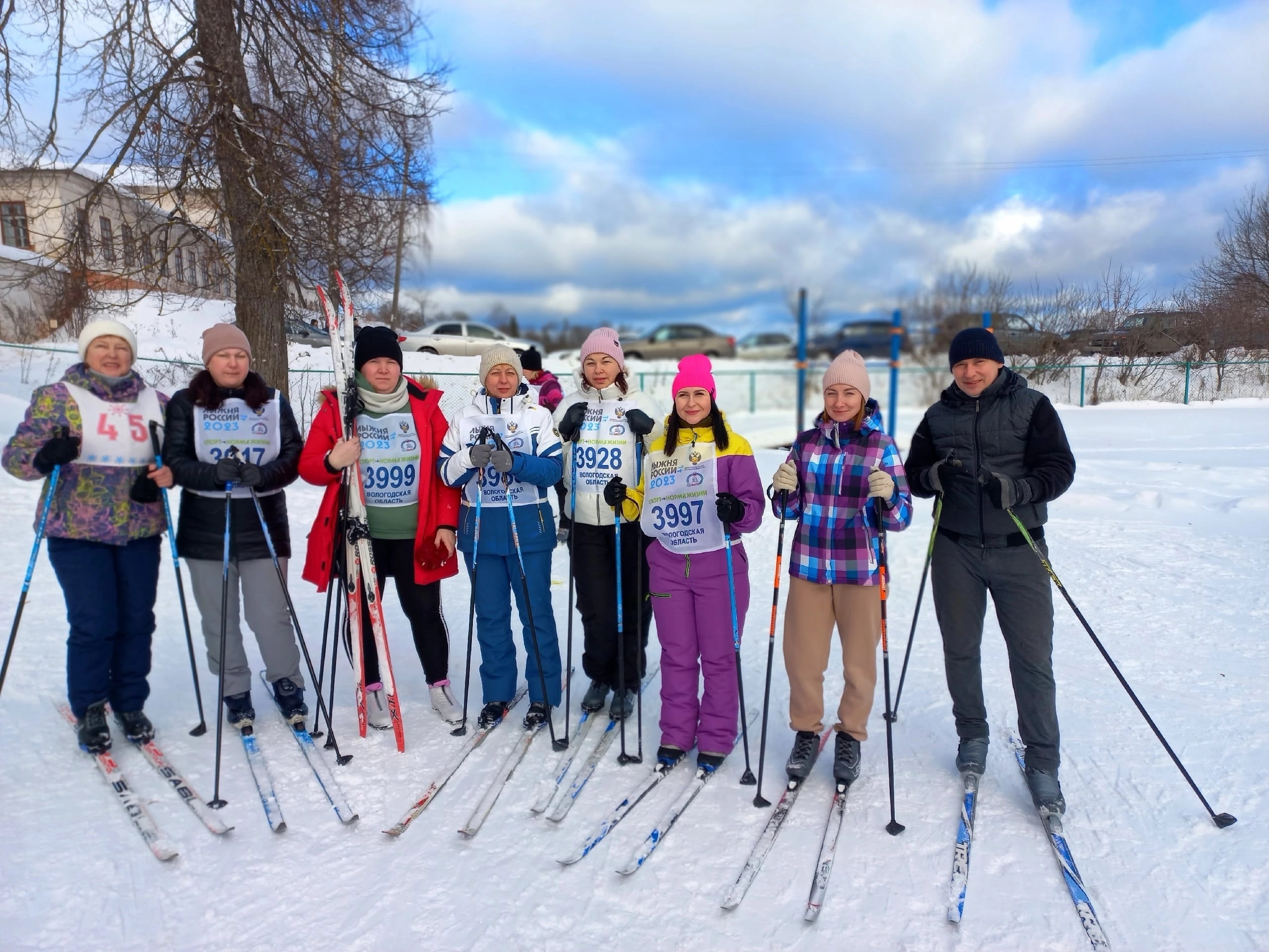 оманда Комплексного центра социального обслуживания населения штурмует Лыжню России- 2023! Виват участникам и победителям!