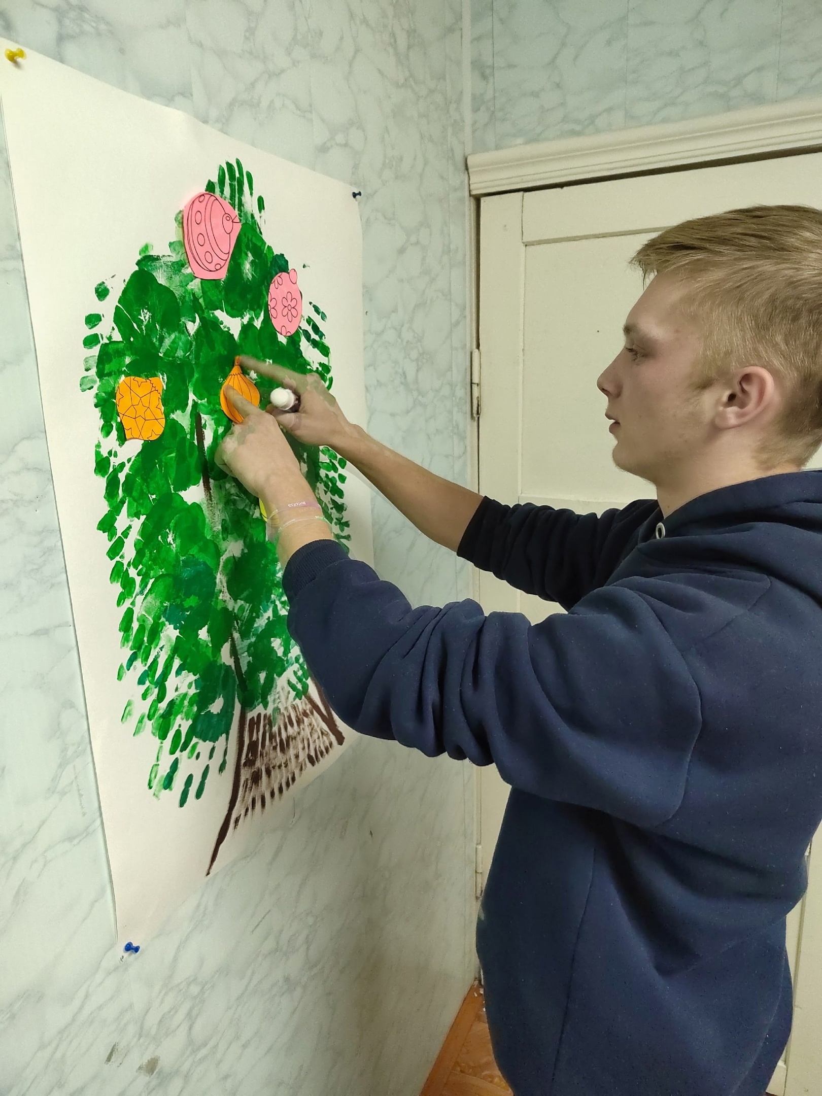 "Новый год к нам мчится!"