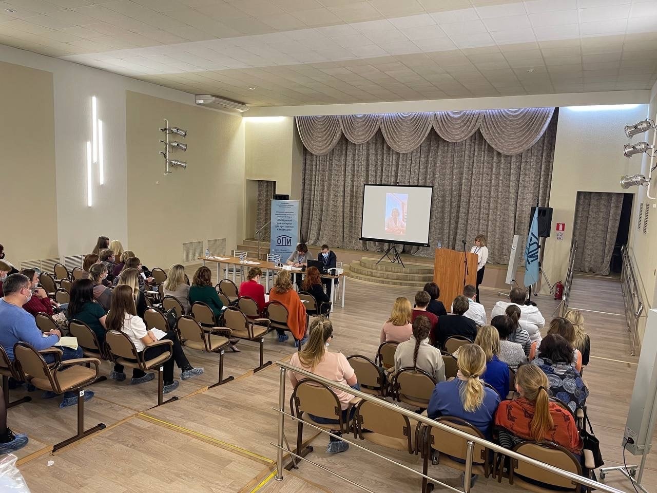 30 ноября специалисты Комплексного центра Тотемского района приняли активное участие в работе методической площадки на базе Октябрьского дома- интерната